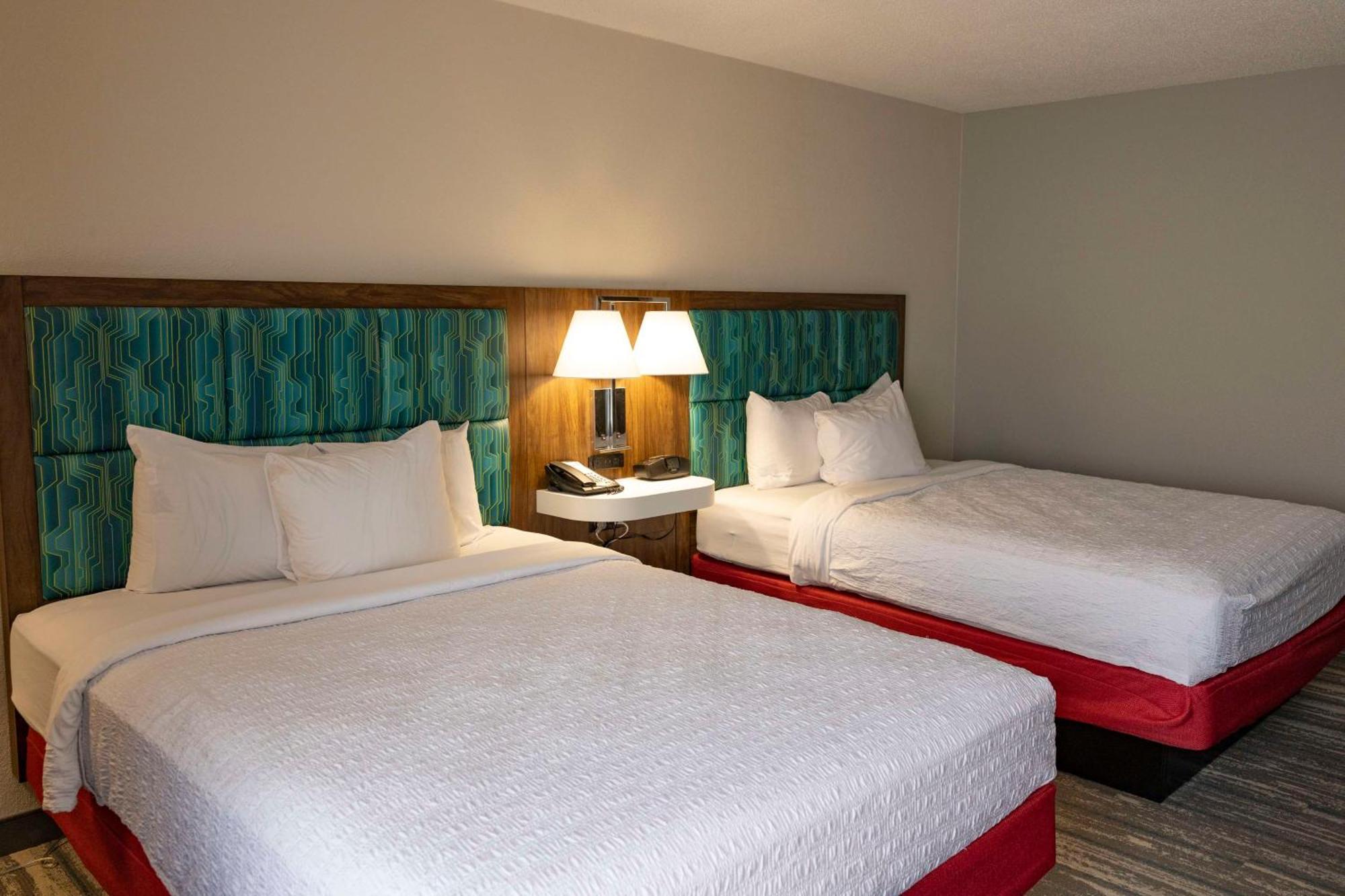 Hampton Inn Kent/Akron Area Eksteriør billede