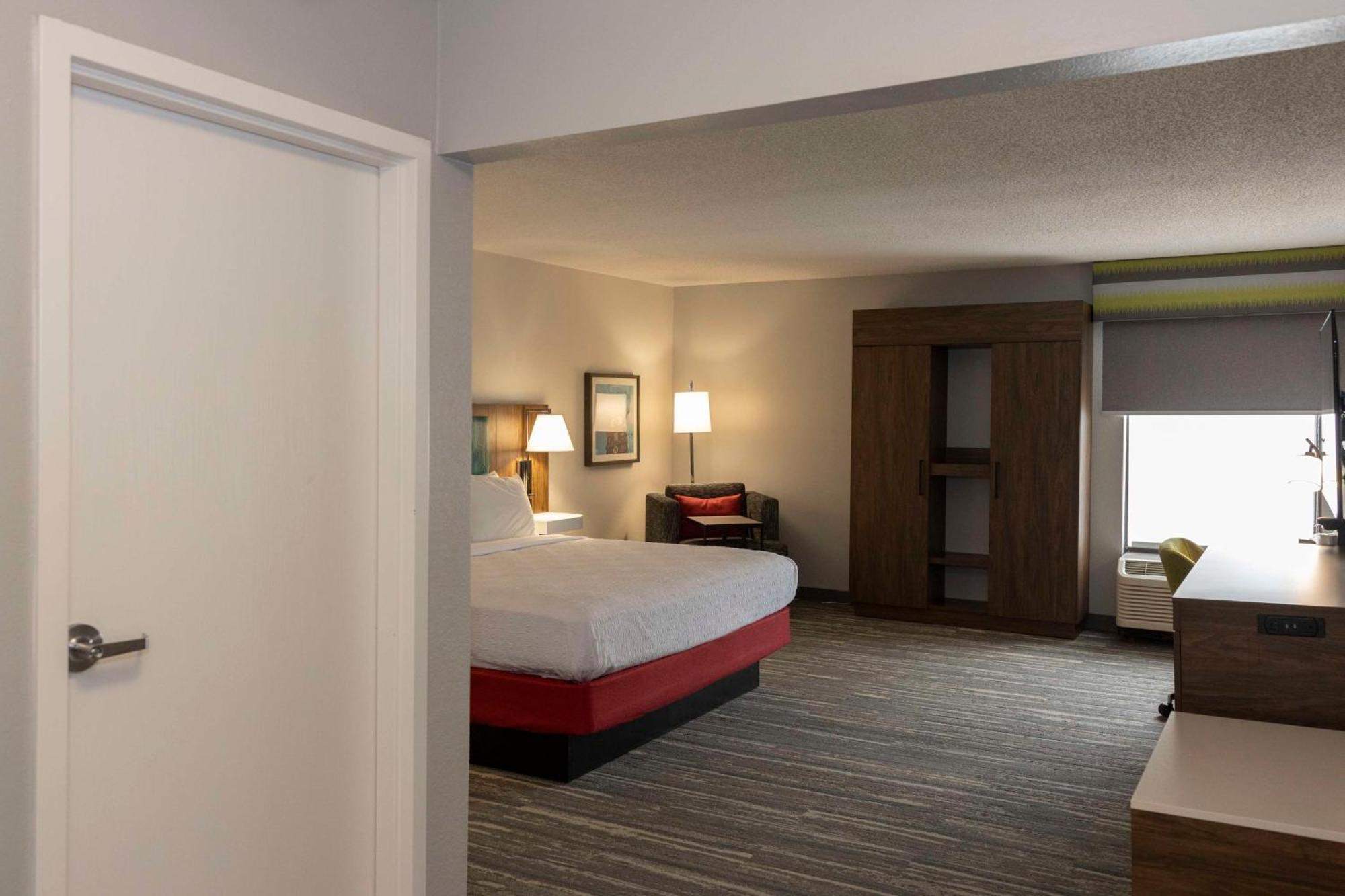 Hampton Inn Kent/Akron Area Eksteriør billede